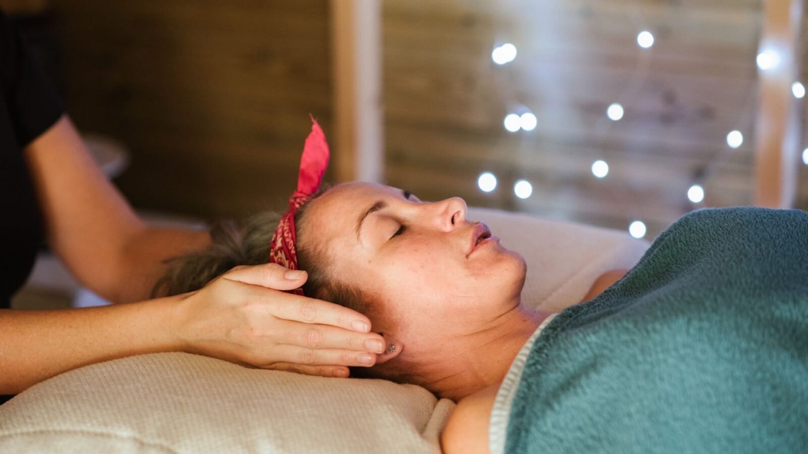 Reiki: cos'è, origini giapponesi e significato di Energia Universale